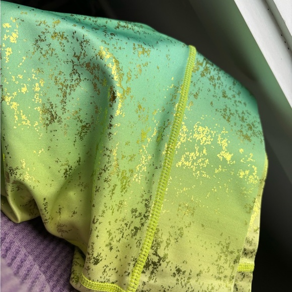 NWT Terez Pistachio Haze Foil Balayage Legging, size M - Picture 5 of 5
